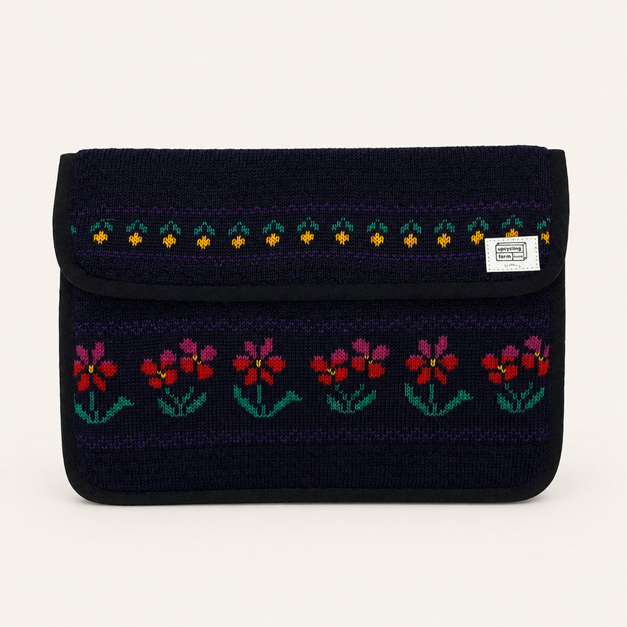 Midnight Garden 14"