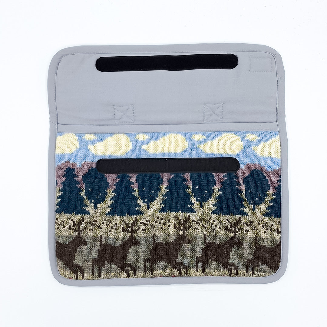 Woodland Deer 14"