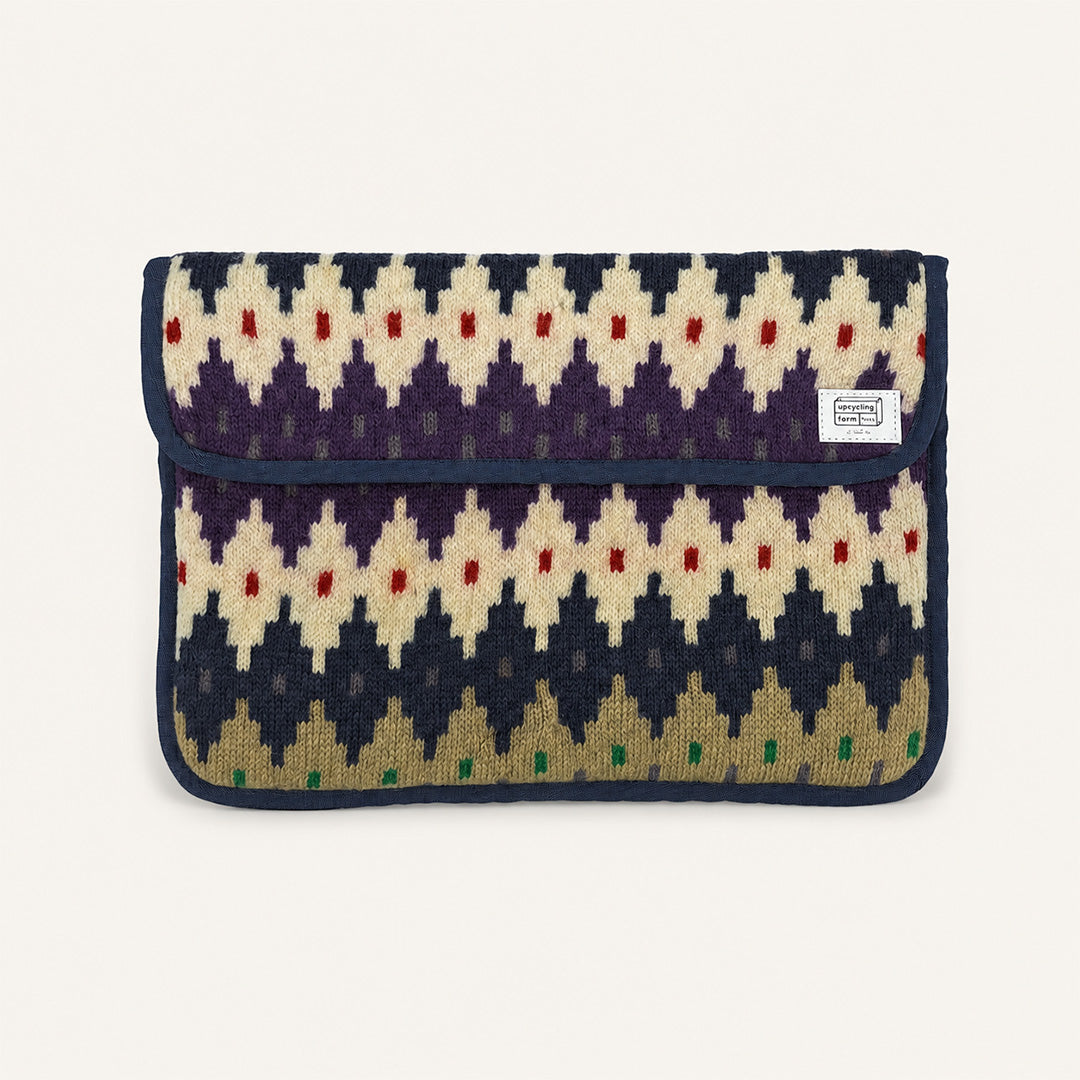 Plum Argyle 14"