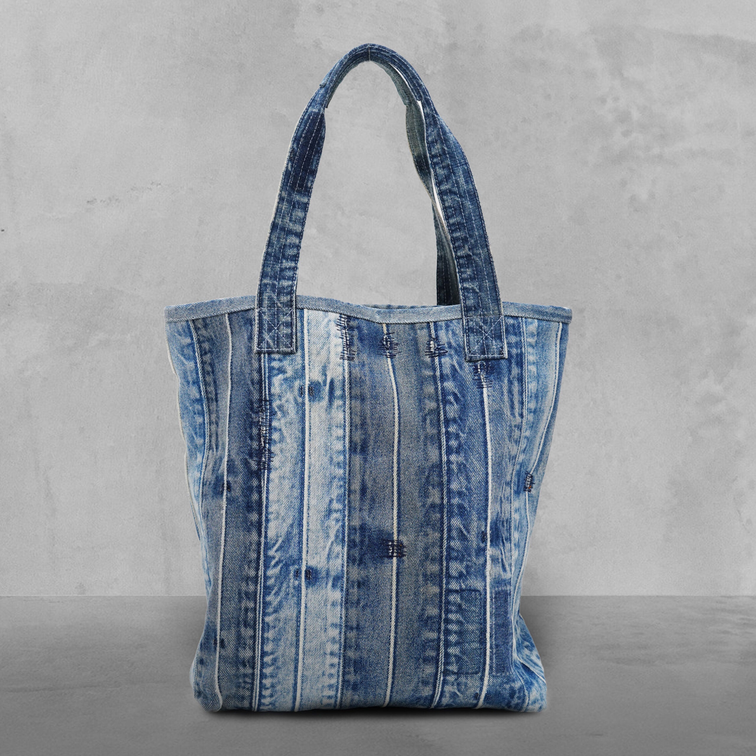 Ocean Chevron Tote