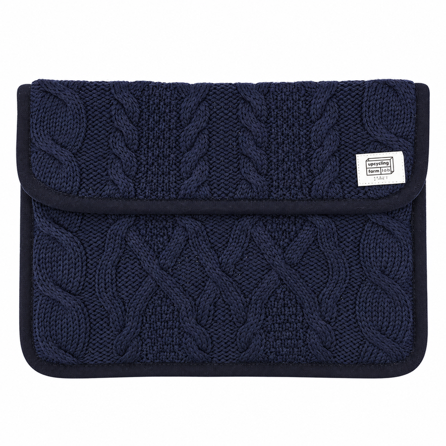 Midnight Cable 13"