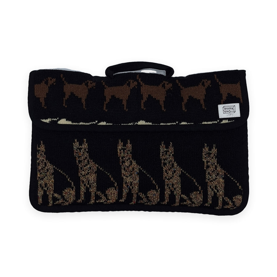 Menagerie Silhouette 15"